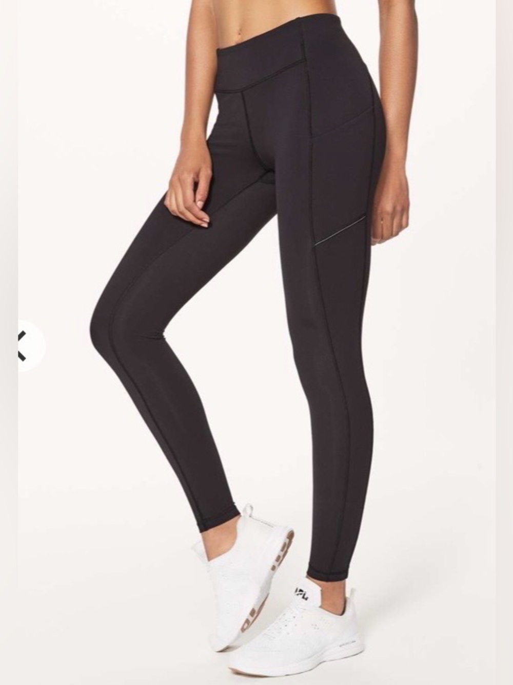 Lululemon Speed Up Tight  28"
Black